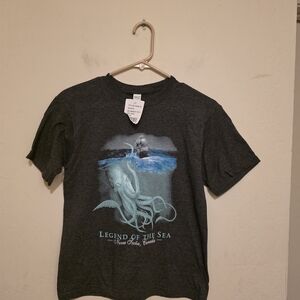 M&O Gold Youth Octopus Legend Sea Nova Scotia T-Shirt Dark Heather M 50/50